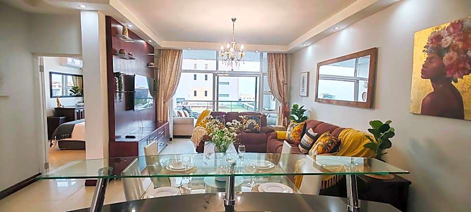 Gateway Oceans - 2 Adults & 4 Children ONLY - Families or 1 Couple only - No parties