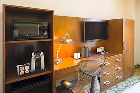 King Room with City View