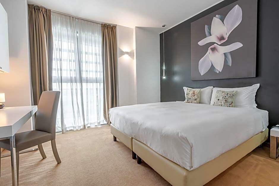 For You Hotel