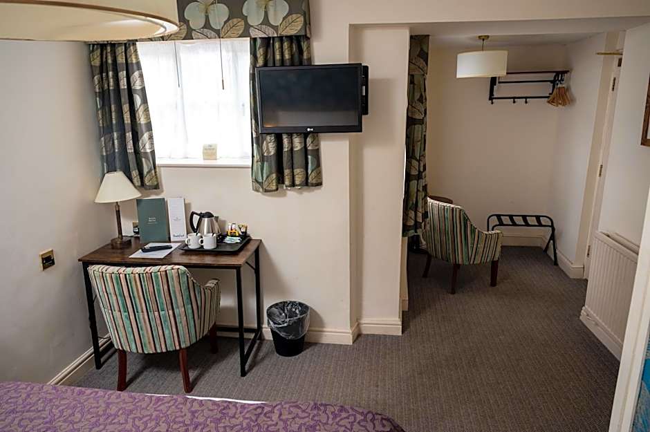 Cross Hands Hotel by Greene King Inns