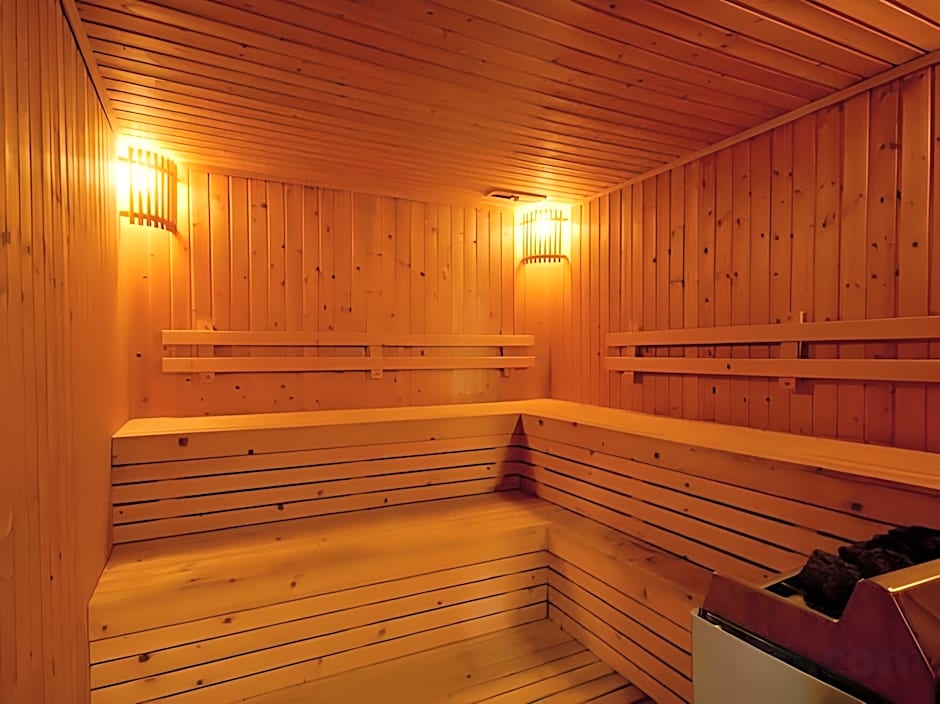 Grand Asoke Suites Boutique Residence