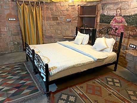 Standard Double or Twin Room with Garden View