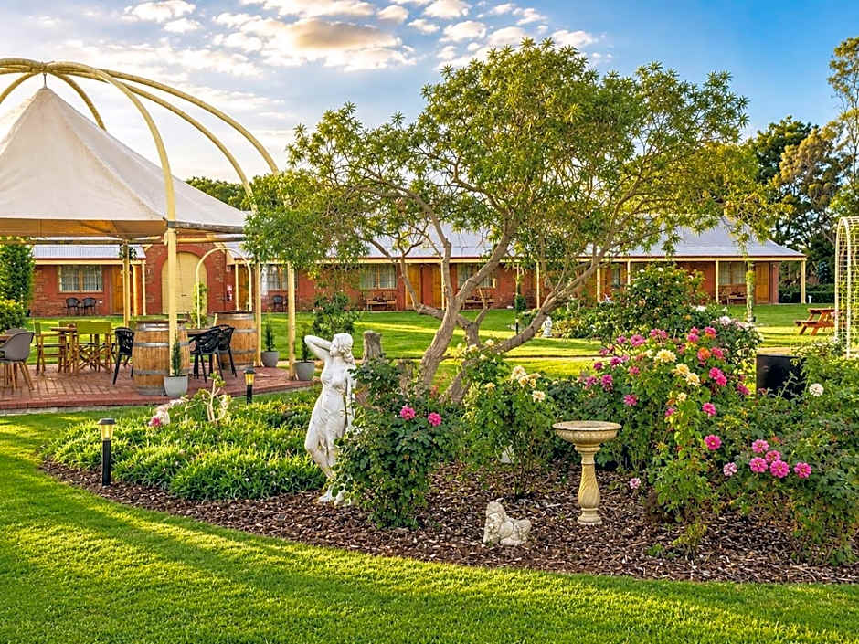 Coonawarra Place Motor Inn