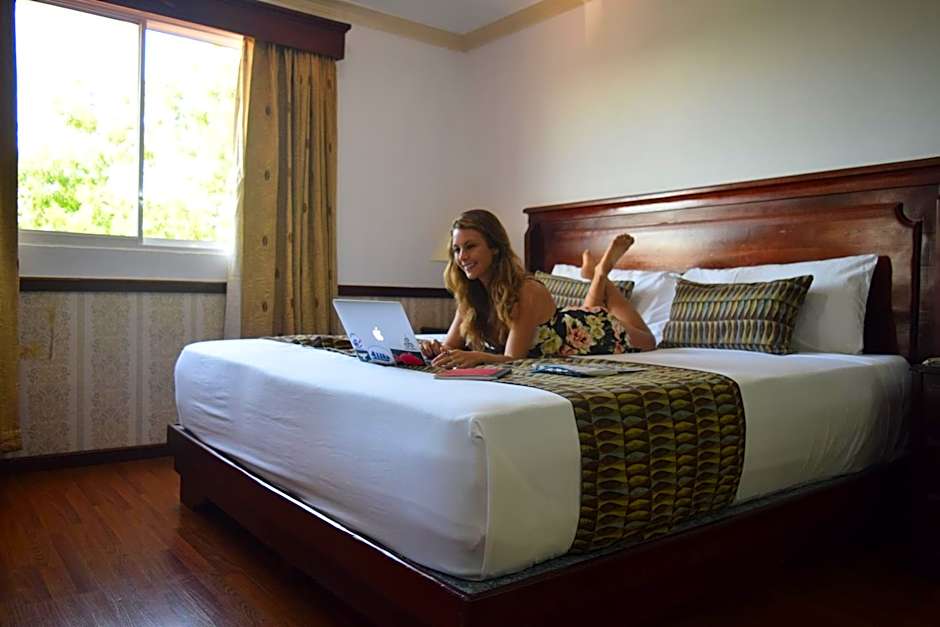Platino Hotel & Casino
