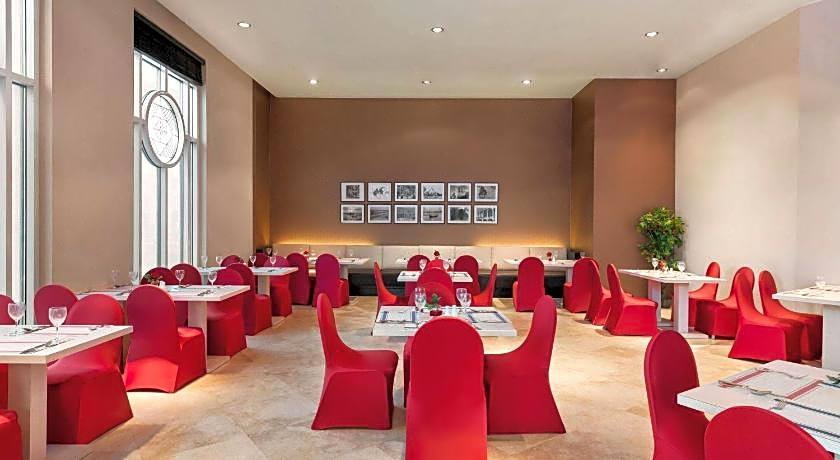 Ramada Plaza by Wyndham Dubai Deira