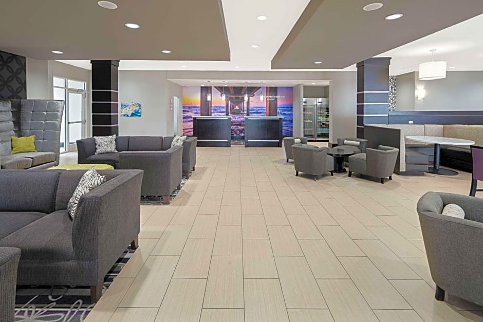 La Quinta by Wyndham Rockport - Fulton