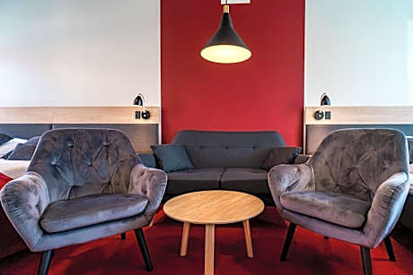 Standard Family Room (4 Adults)