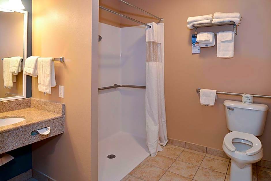 Wingate by Wyndham Beaver I-15