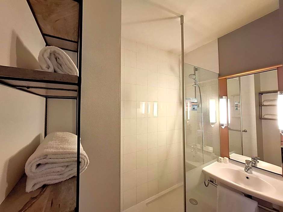 ibis Annecy Centre Vieille Ville