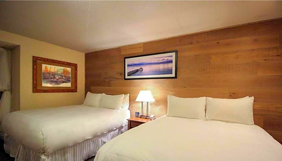 Postmarc Hotel and Spa Suites