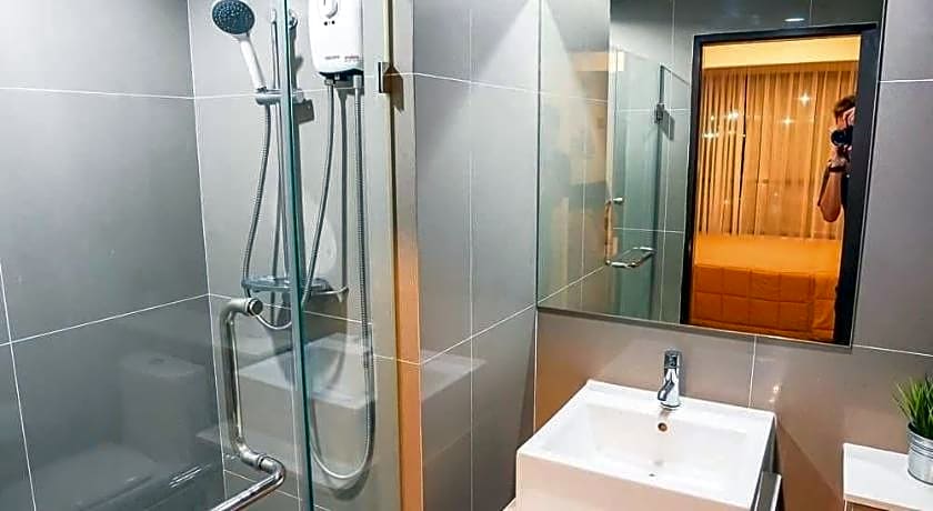 Centrio  By Suttirak