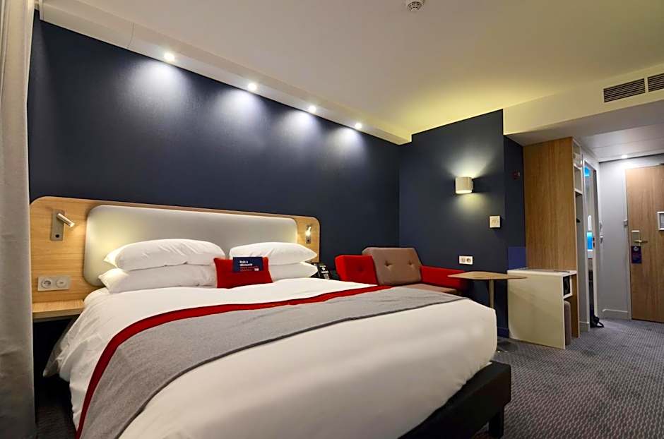 Holiday Inn Express Paris - CDG Airport By IHG