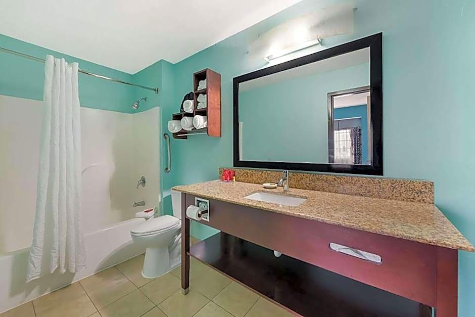 Baymont by Wyndham Elizabeth City