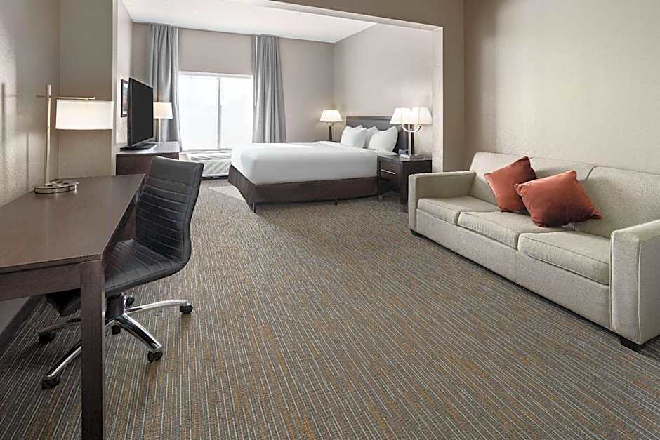 La Quinta Inn & Suites by Wyndham Mooresville