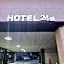 Hotel24ST.UrbanBrown Seosan lakepark