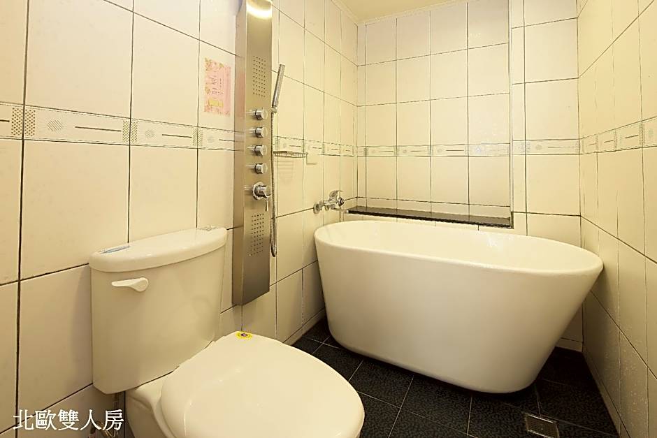 Happiness Yes Hostel II