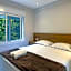 Feet on Orla Bardot! Seafront condominium, house with 4 suites BZ48