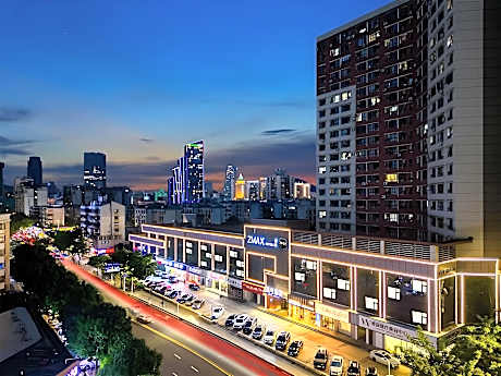 ZMAX Hotel Zhuhai Gongbei Port Qinglv Road
