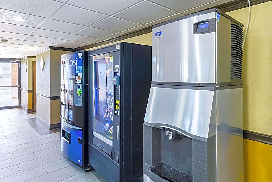 Quality Inn & Suites Lubbock South