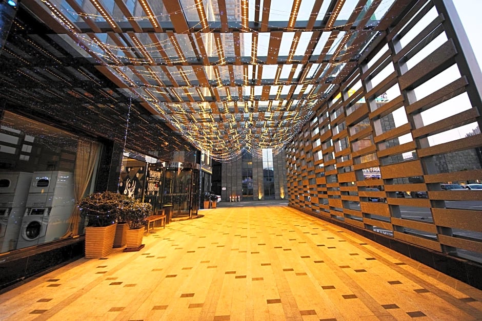 Holiday Inn Express Hefei Shushan By IHG