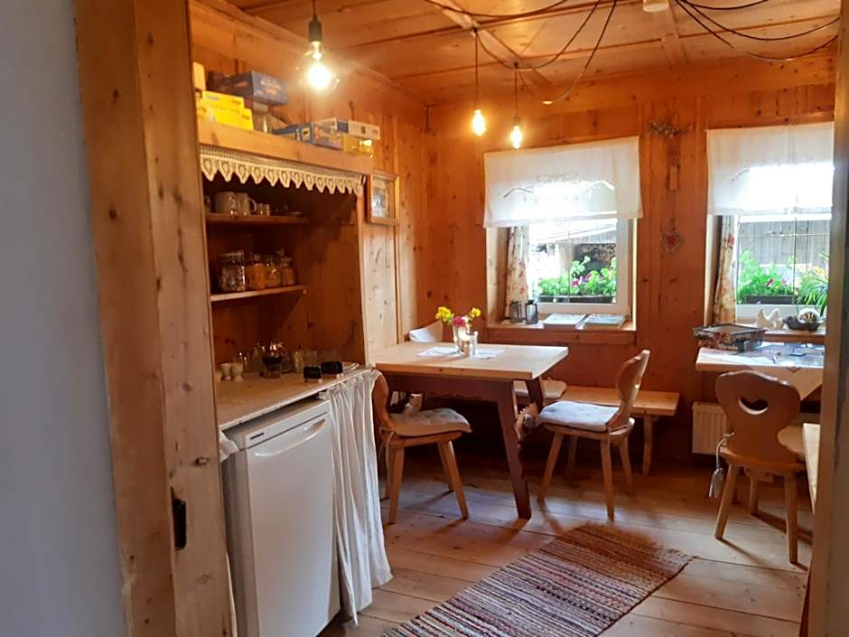 Bed & Breakfast Dolomiti Bey Haus Pinter