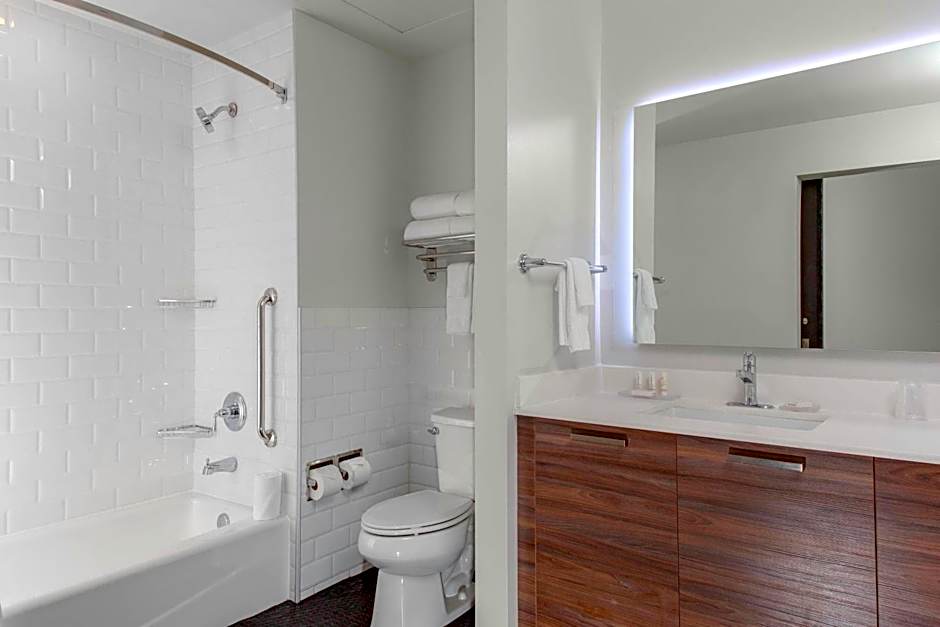 TownePlace Suites by Marriott Dallas Downtown