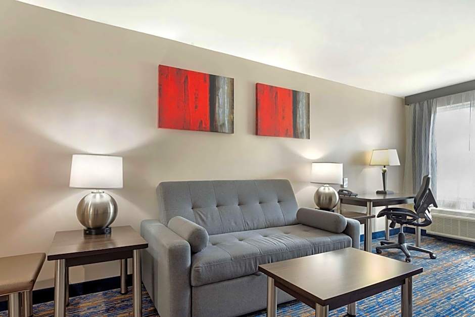 Best Western Plus Fairfield Hotel