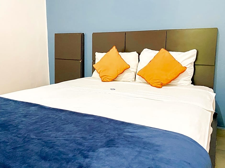Hotel Amigo Suites