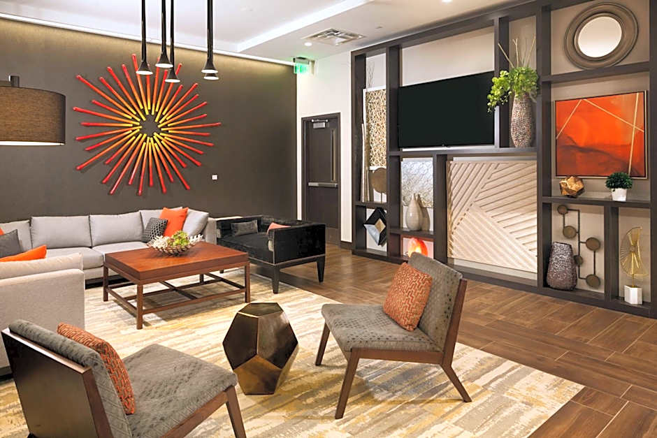 Hampton Inn & Suites Dallas / Downtown