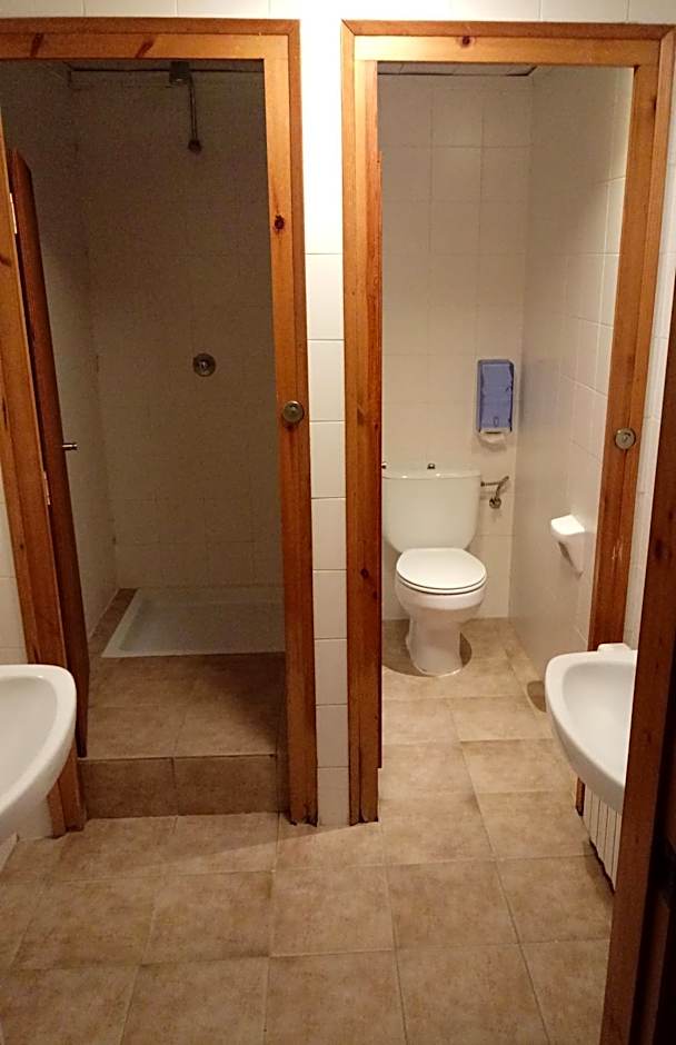 Alberg-Casa De Colònies Ridolaina