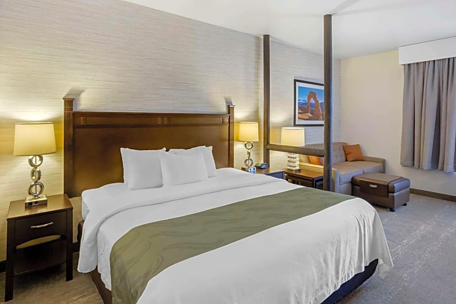 Quality Suites Moab near Arches National Park