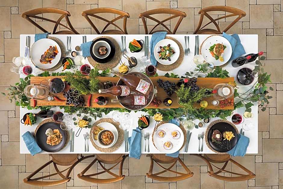 Cairns Harbourside Hotel