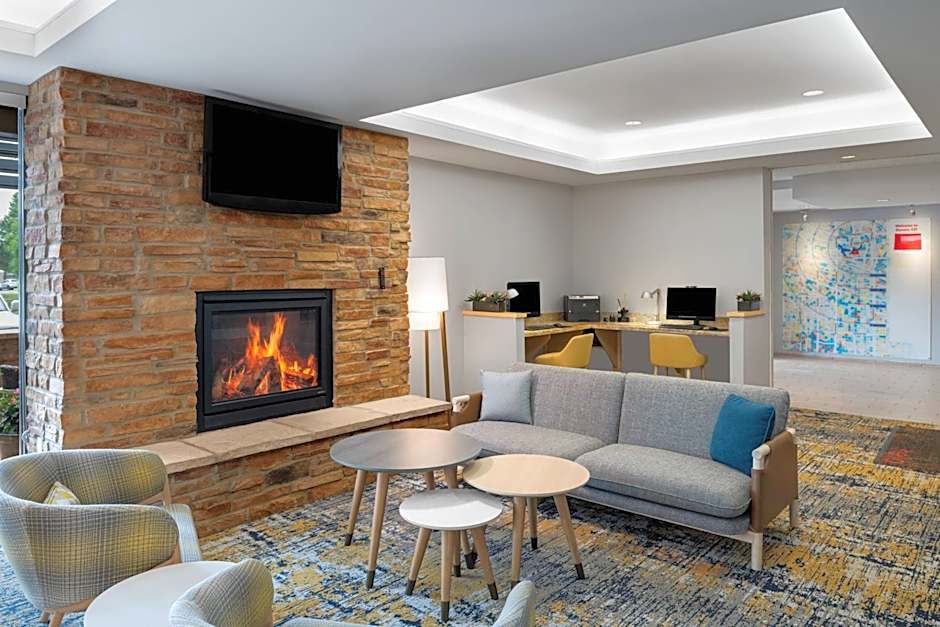 TownePlace Suites by Marriott Denver Airport at Gateway Park