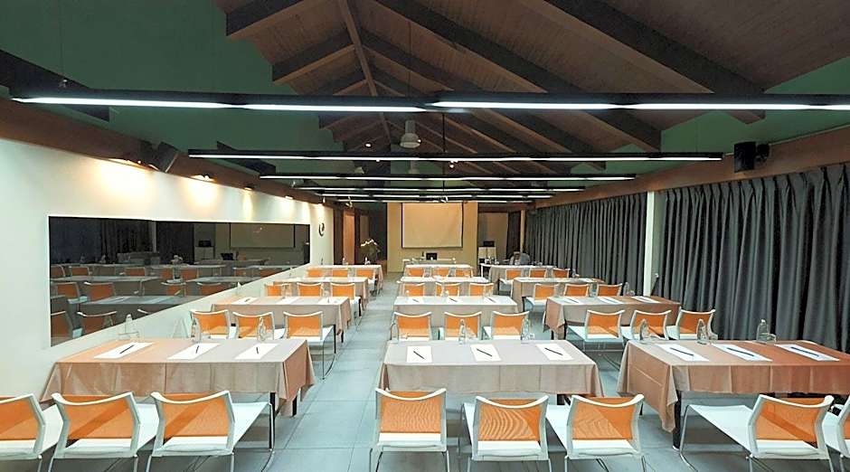 Sino House Phuket Hotel - SHA Plus