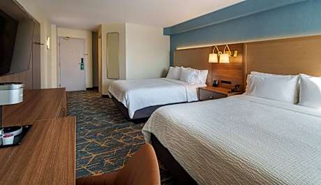 Standard Queen Room with Two Queen Beds