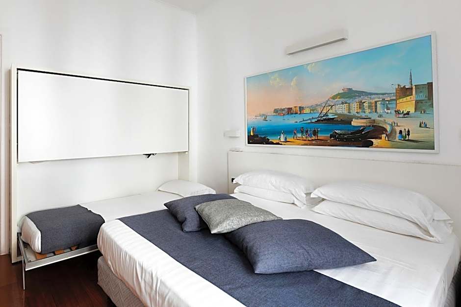 Photo 1 of 4 of Triple Room