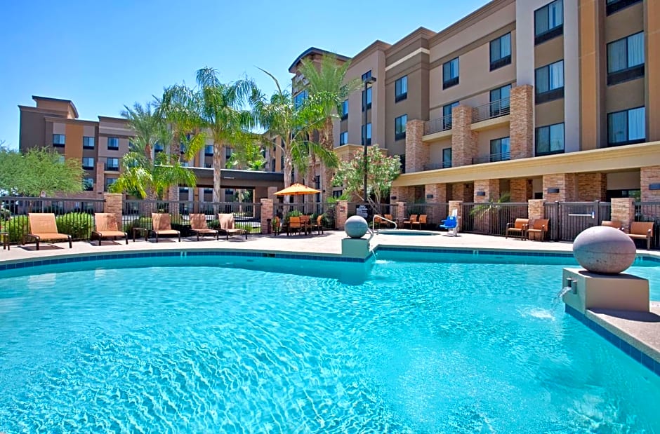 Hampton Inn By Hilton & Suites Phoenix Glendale-Westgate