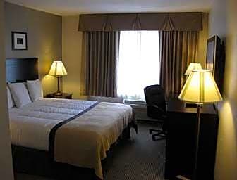 Baymont Inn & Suites Reno – Reno, NV