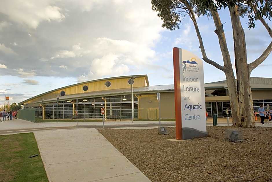 Lake Hamilton Motor Village and Caravan Park