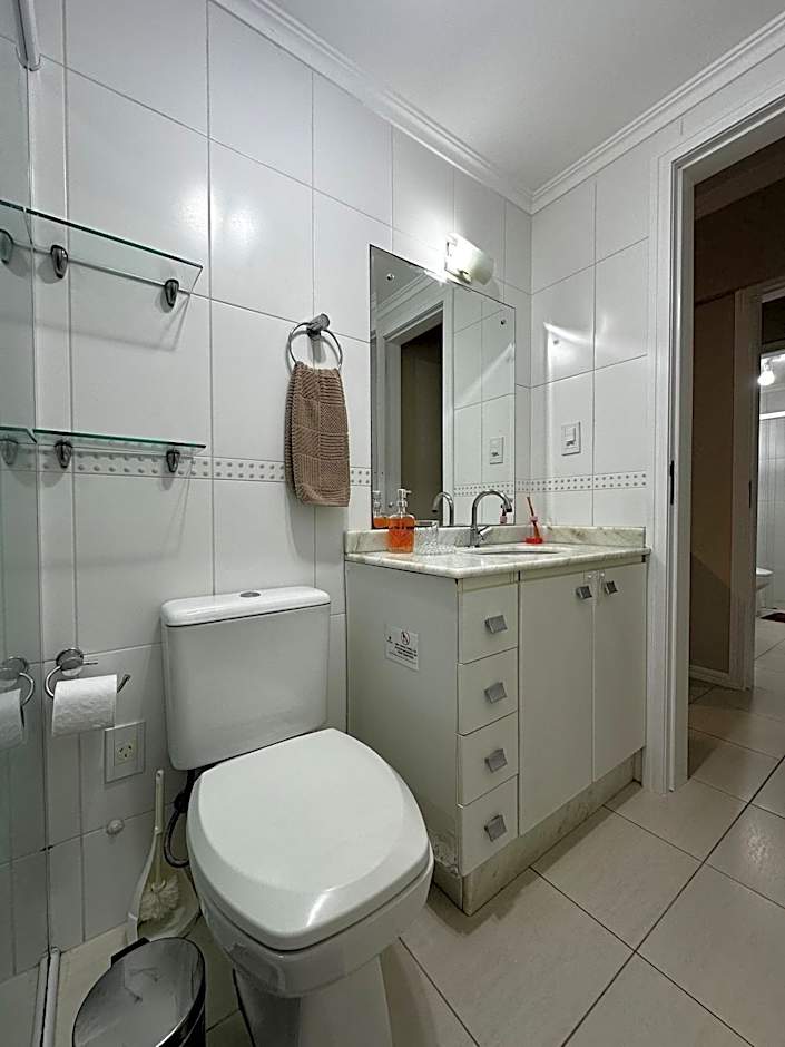 BC01- Suíte+1 | Centro | Churrasqueira | Garagem