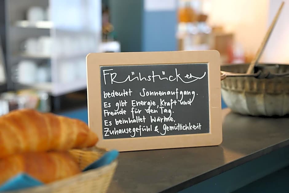 Hotel B&B Stossplatz anytime and easy self Check-in