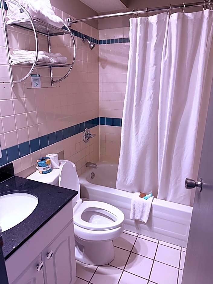 Premium Inn & Suites