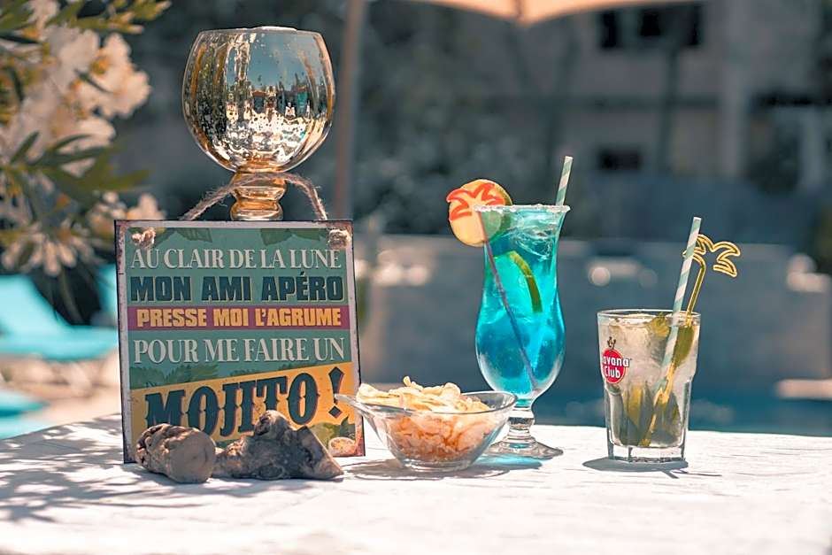 Le President-Gare Nimes Pont Du Gard