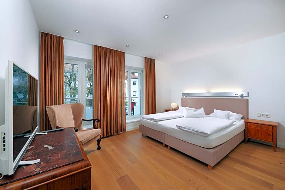 120qm Deluxe Apartment Suites Christina im Stil Design Hotel Vosteen Nähe der Kaiserburg