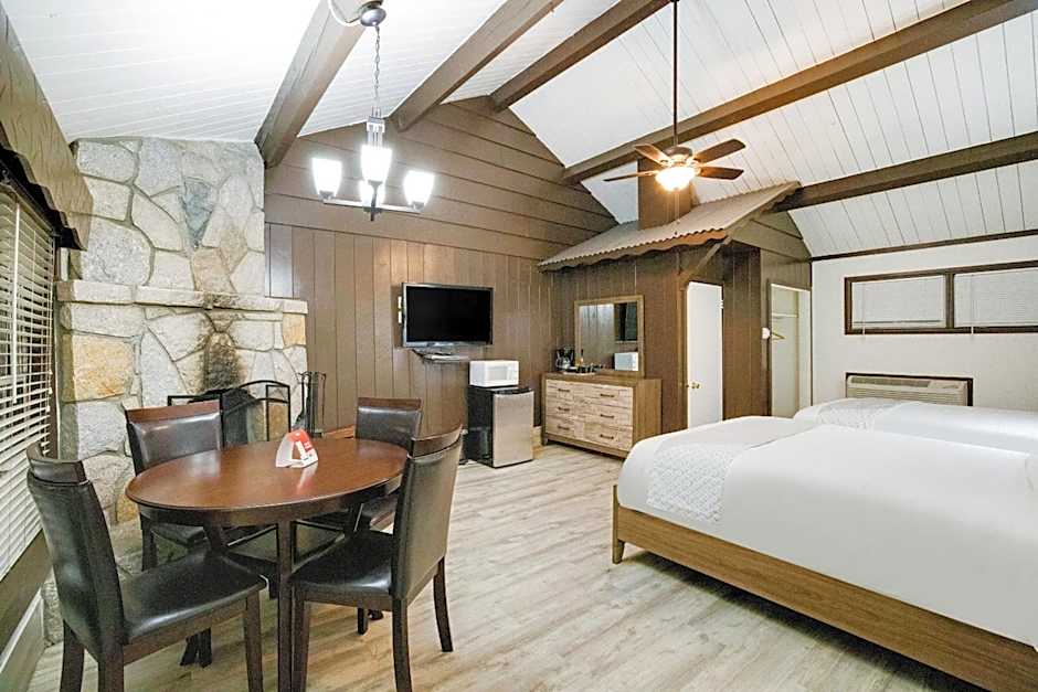 Arrowhead Tree Top Lodge