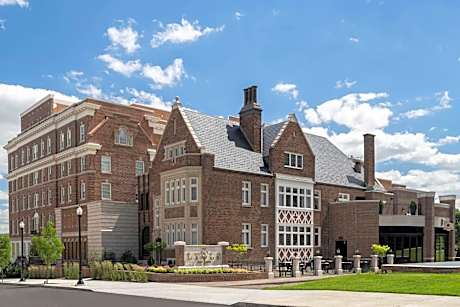 The Lytle Park Hotel, Autograph Collection