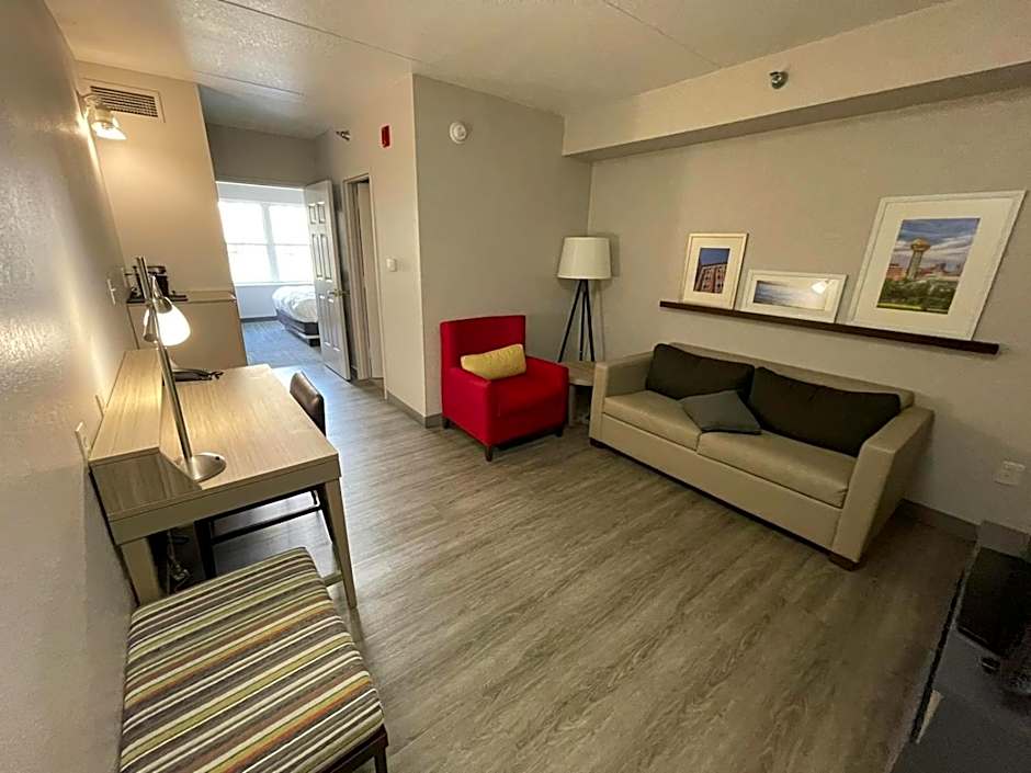 Travelodge by Wyndham Knoxville West