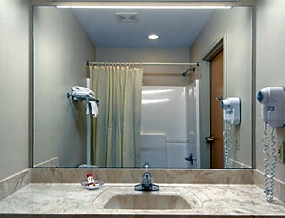 Super 8 Pascagoula