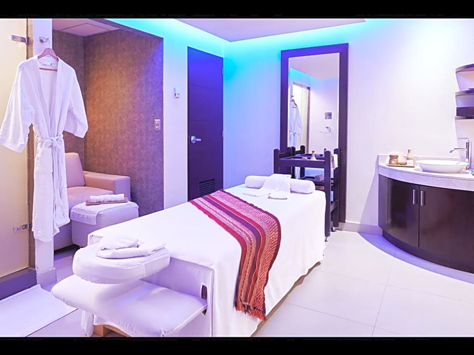 Fiesta Hotel & Casino