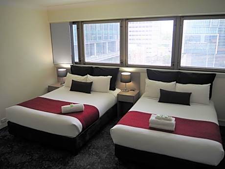 Queen Room with Queen Bed and Double Bed